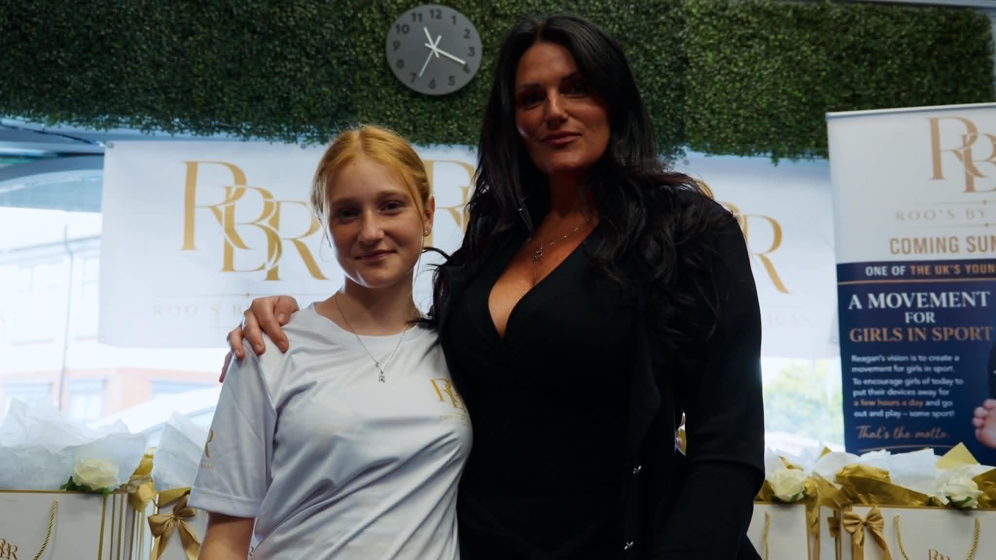 Reagan and Samantha at a Roo's by Reagan event
